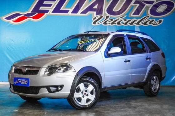 FIAT PALIO 1.6 TREKKING WEEKEND 16V FLEX 4P MANUAL FIAT PALIO 1.6 TREKKING WEEKEND 16V FLEX 4P MANUAL